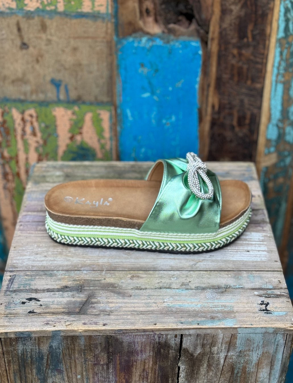 Ibiza Shiny Green Slippers #L1033