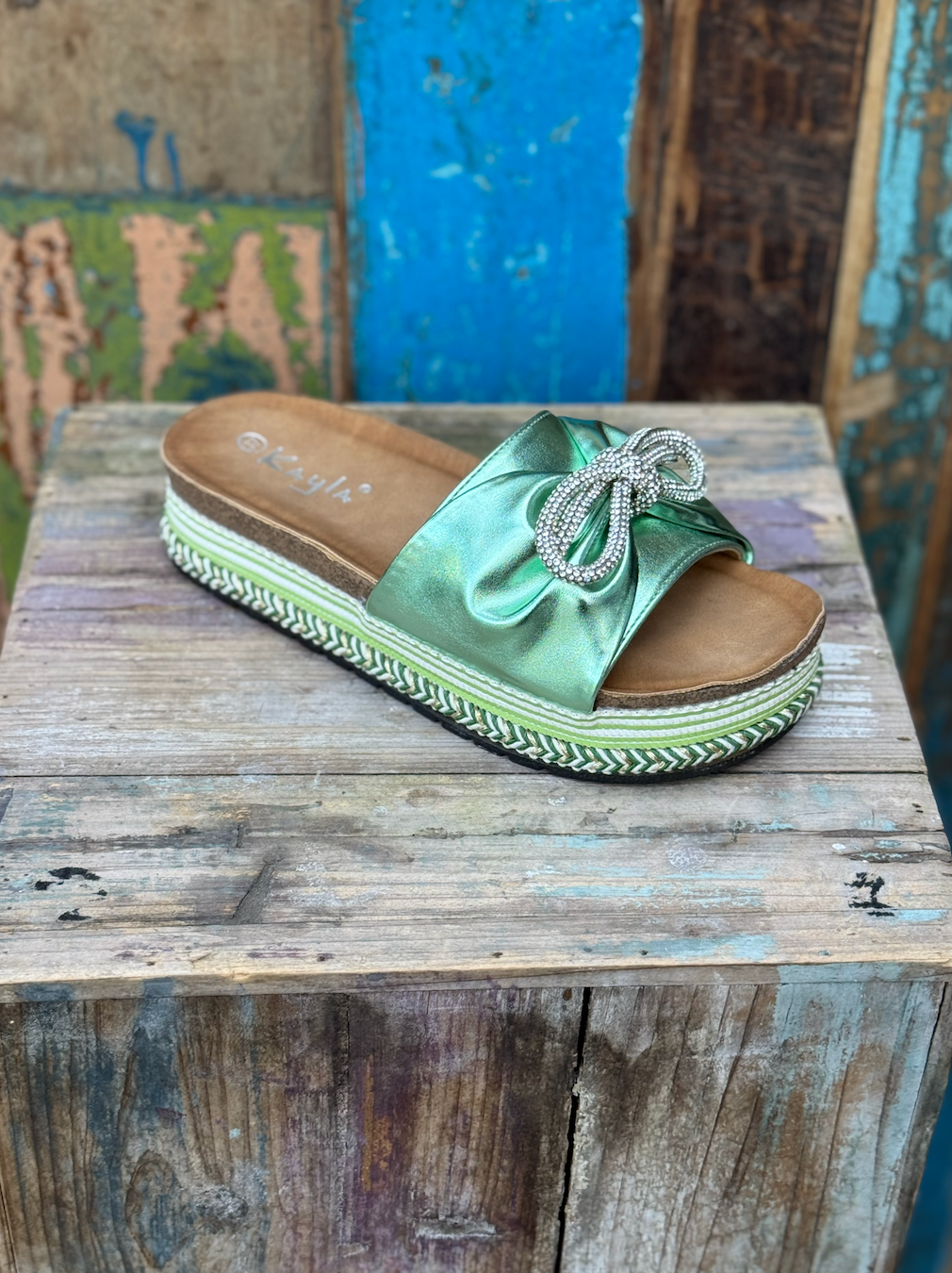 Ibiza Shiny Green Slippers #L1033