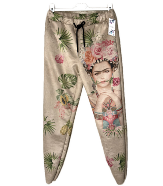 Super Hippe Suedine achtige stretch broeken met print