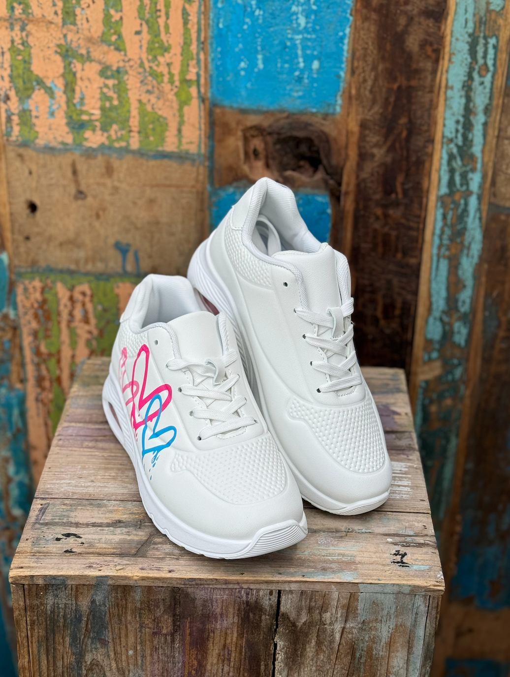 Soft Air Sneaker Heart " Look-a-likes" #6006