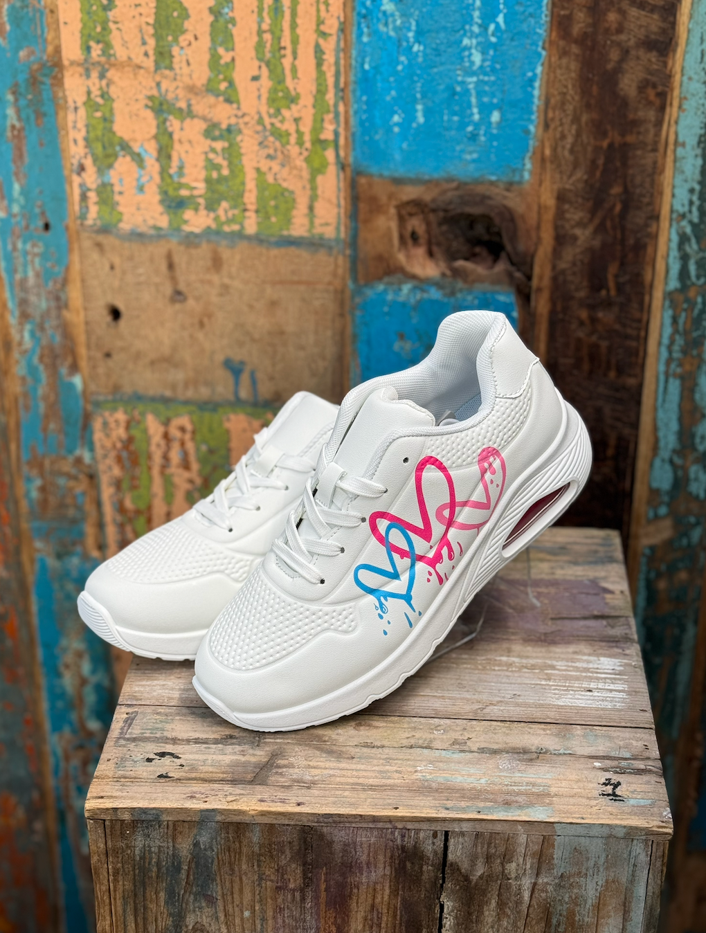 Soft Air Sneaker Heart " Look-a-likes" #6006