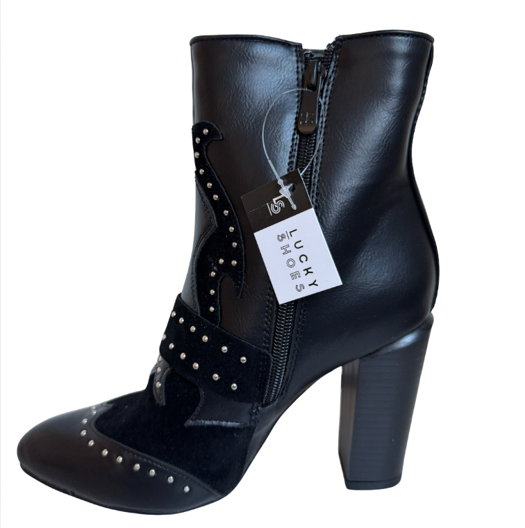 Stoere studded enkellaarsjes  ACTIE #T198