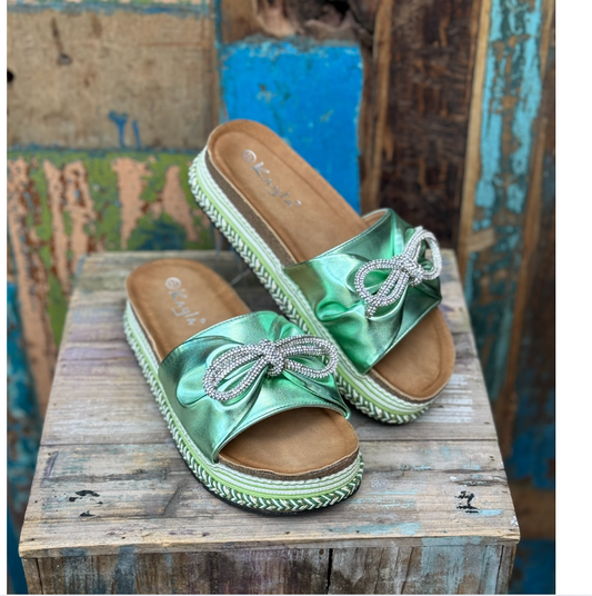 Ibiza Shiny Green Slippers #L1033